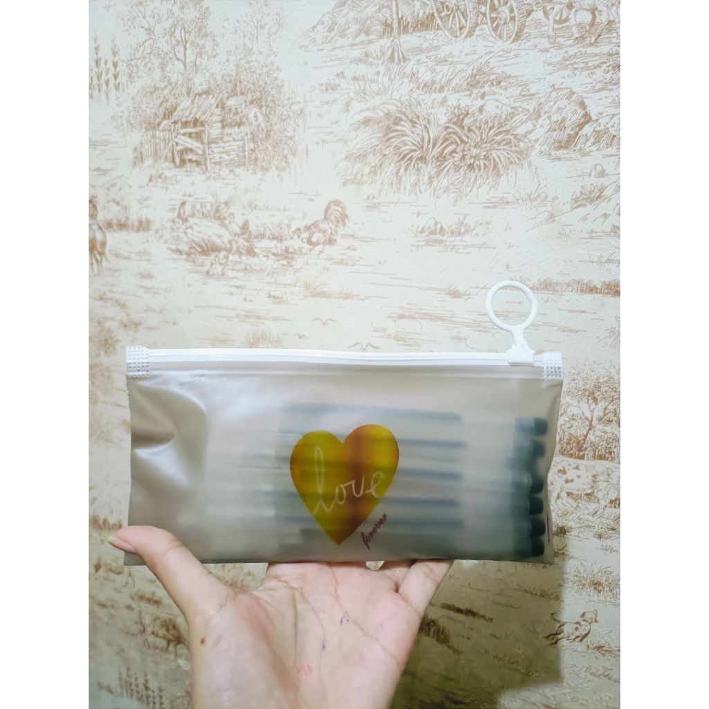 

PFG - 10 IN 1 Pulpen Hitam Gel Alat Tulis Sekolah Anak dan Kantor