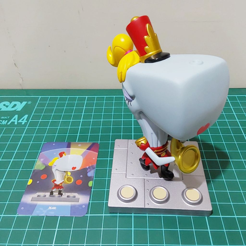 MIGHTY JAXX SPONGEBOB BAND GEEKS SERIES - PEARL