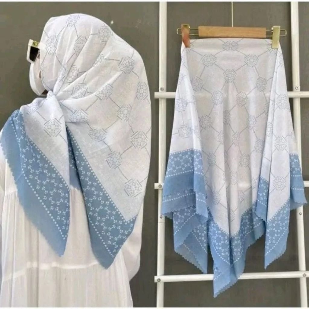 Hijab Segi Empat Voal Motif Luna Putih Biru Finishing Lasercut