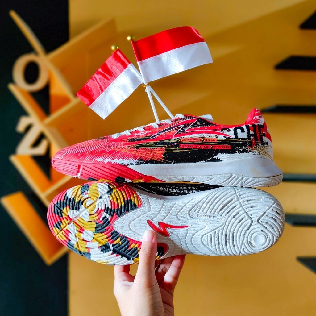 Specs Lightspeed 3 in GA22 Jong Indishe l LS 3 l Sepatu Futsal Original