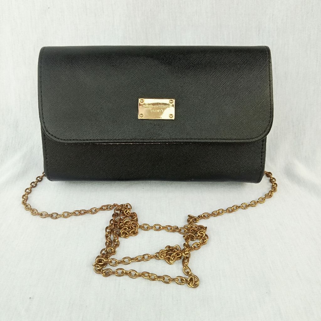 Tas Sling Bag Wanita Slingbag Pesta WPS Women Profesional Supplier Preloved Second Hitam