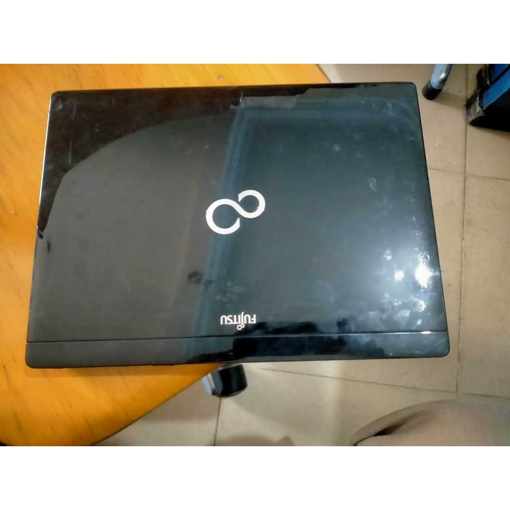 Fujitsu Lifebook P772 Core i7 GEN 3 Ram 8Gb Hardisk 320Gb
