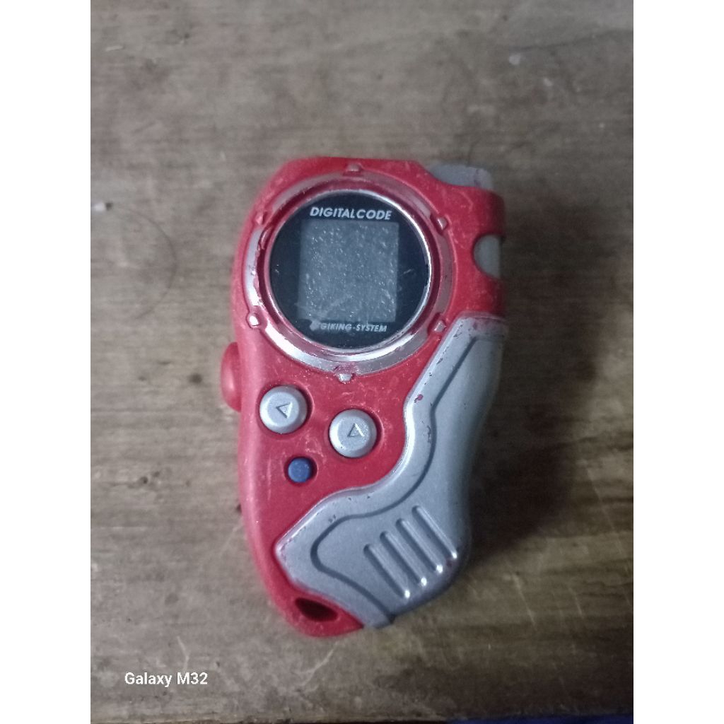 digivice digimon 4 frontier merah