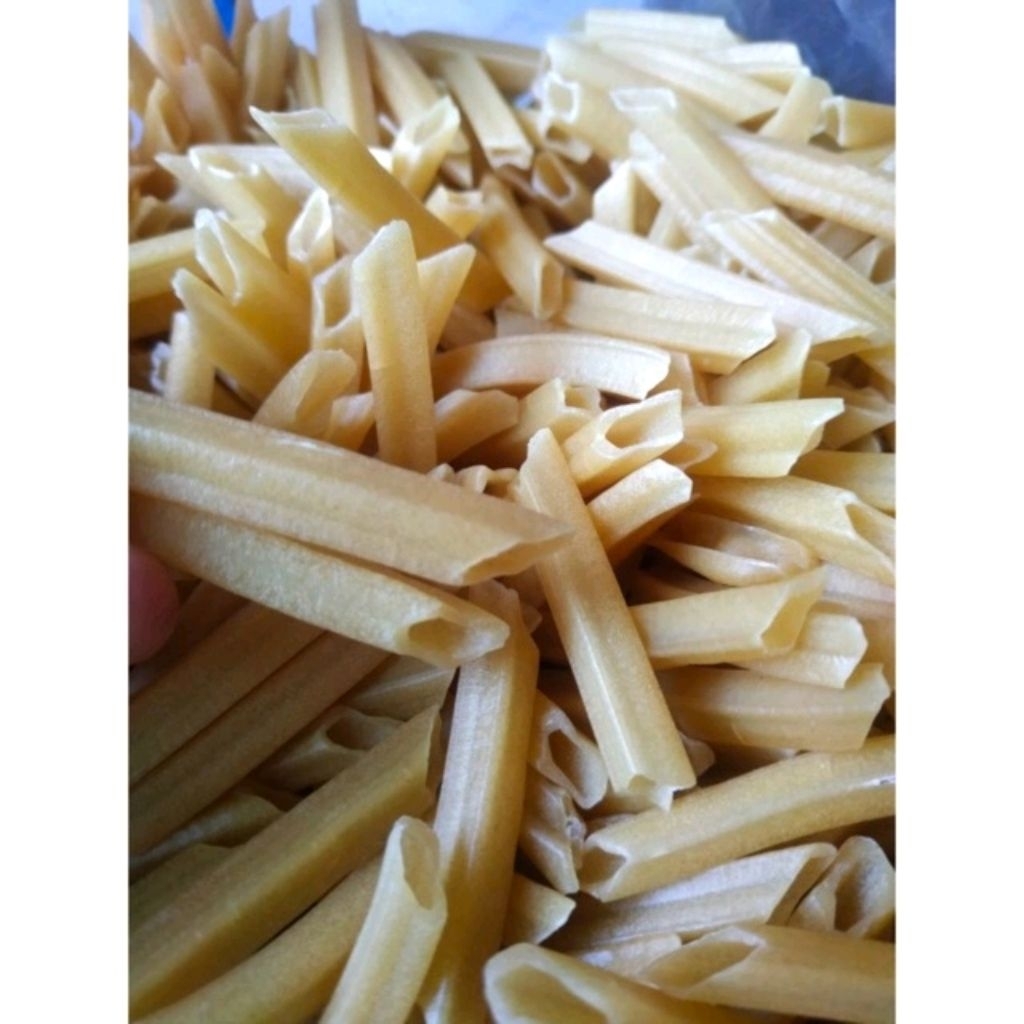 

500 gr Krupuk potato panjang mentah renyah gurih murah