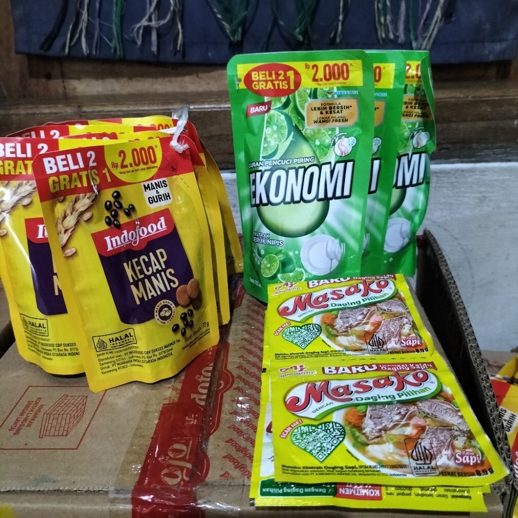 

Paket Kecap 9 pcs, Ekonomi sabun cuci piring122 ml 3 pcs dan Masako sapi 8,5 gram 12 pcs free lada bubuk 1 pcs