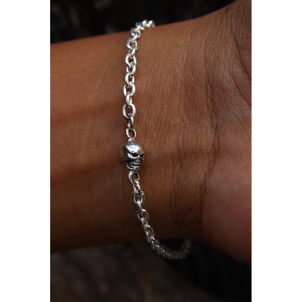 gelang tengkorak perak