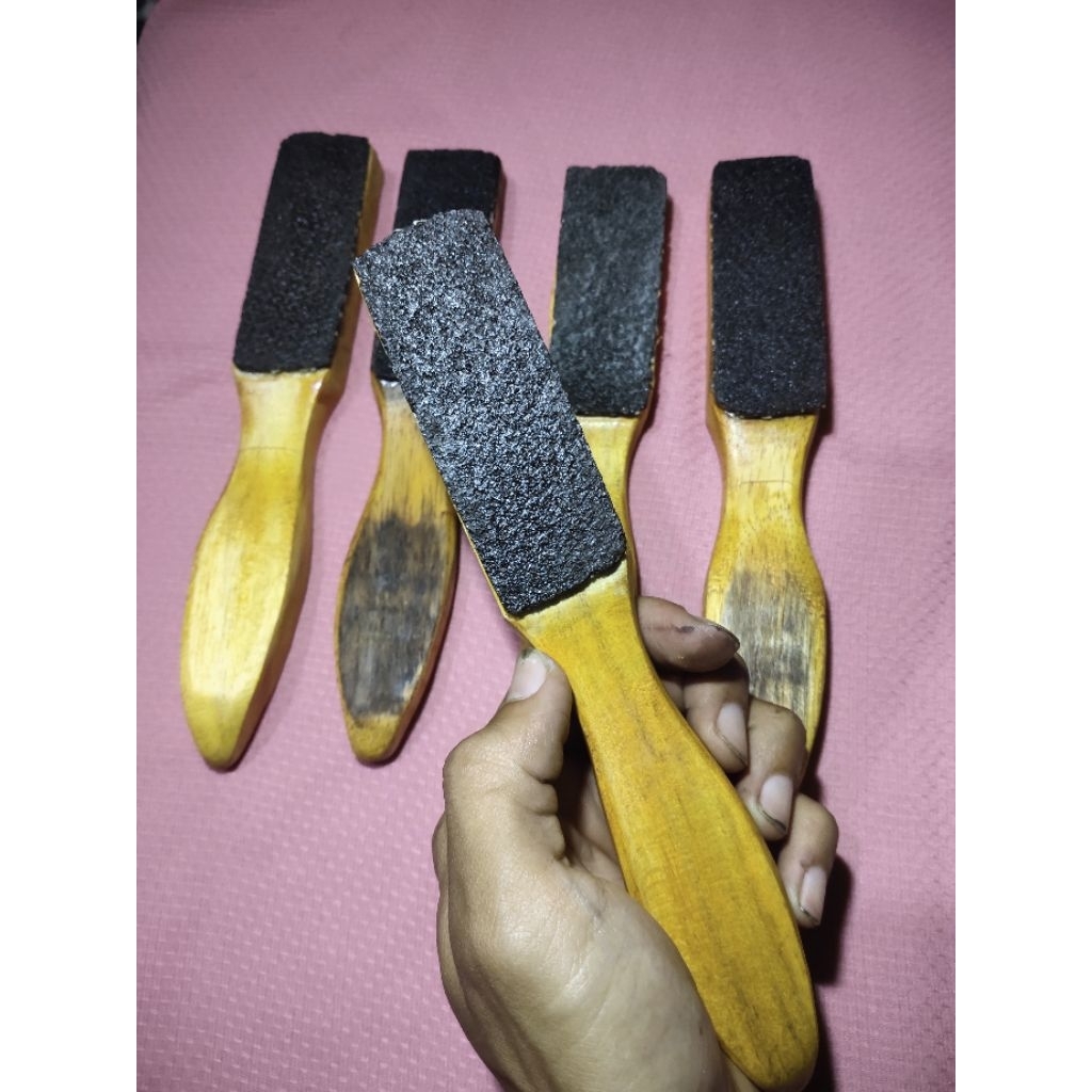 2 pcs PENGASAH PISAU SIKAT GERINDA UNTUK MENGASAH PISAU TUMPUL