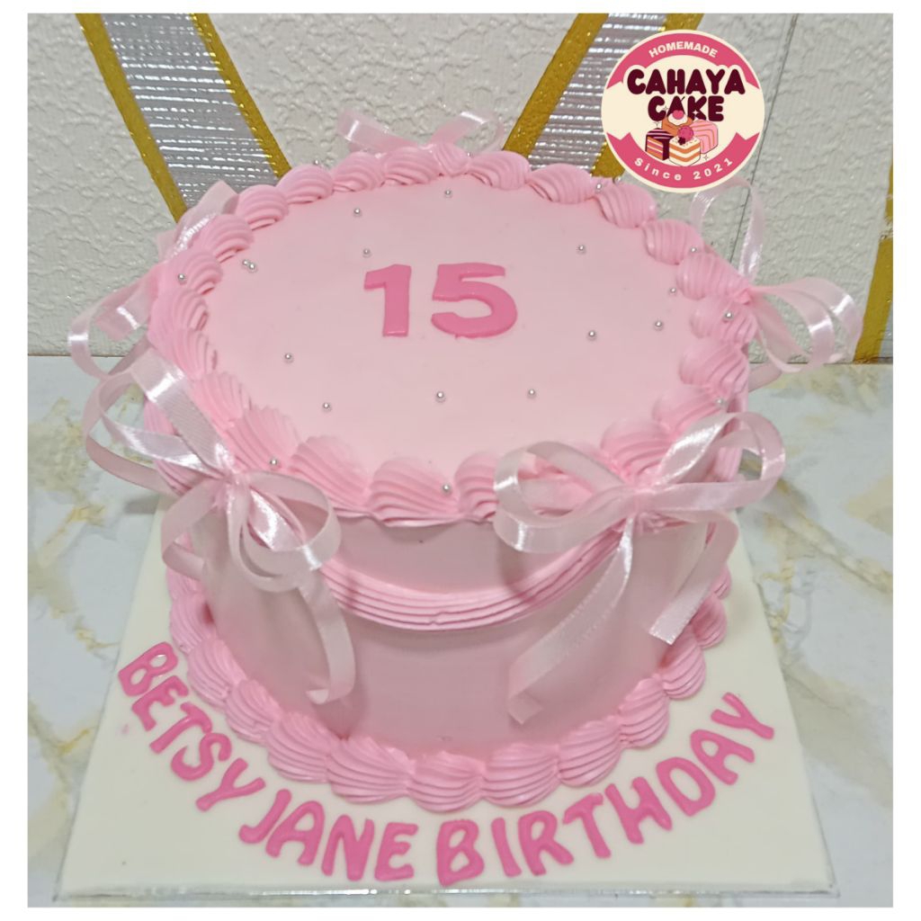 

Kue Ulang Tahun Pita / Kue Ultah Anak Perempuan/ Custom Cake