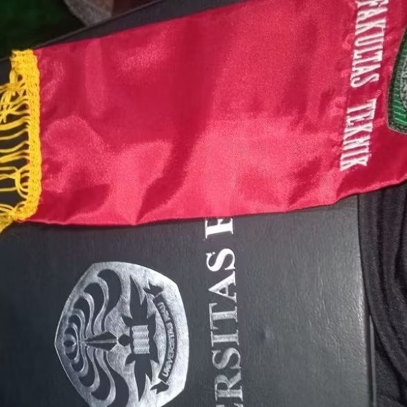 Toga Wisuda Fakultas Teknik Universitas Riau Unri