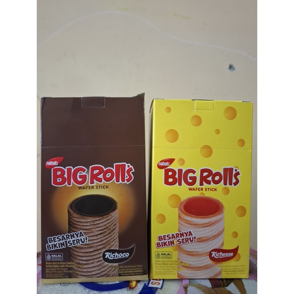 

Big Rolls Wafer Stick (1kotak isi 20 bungkus)