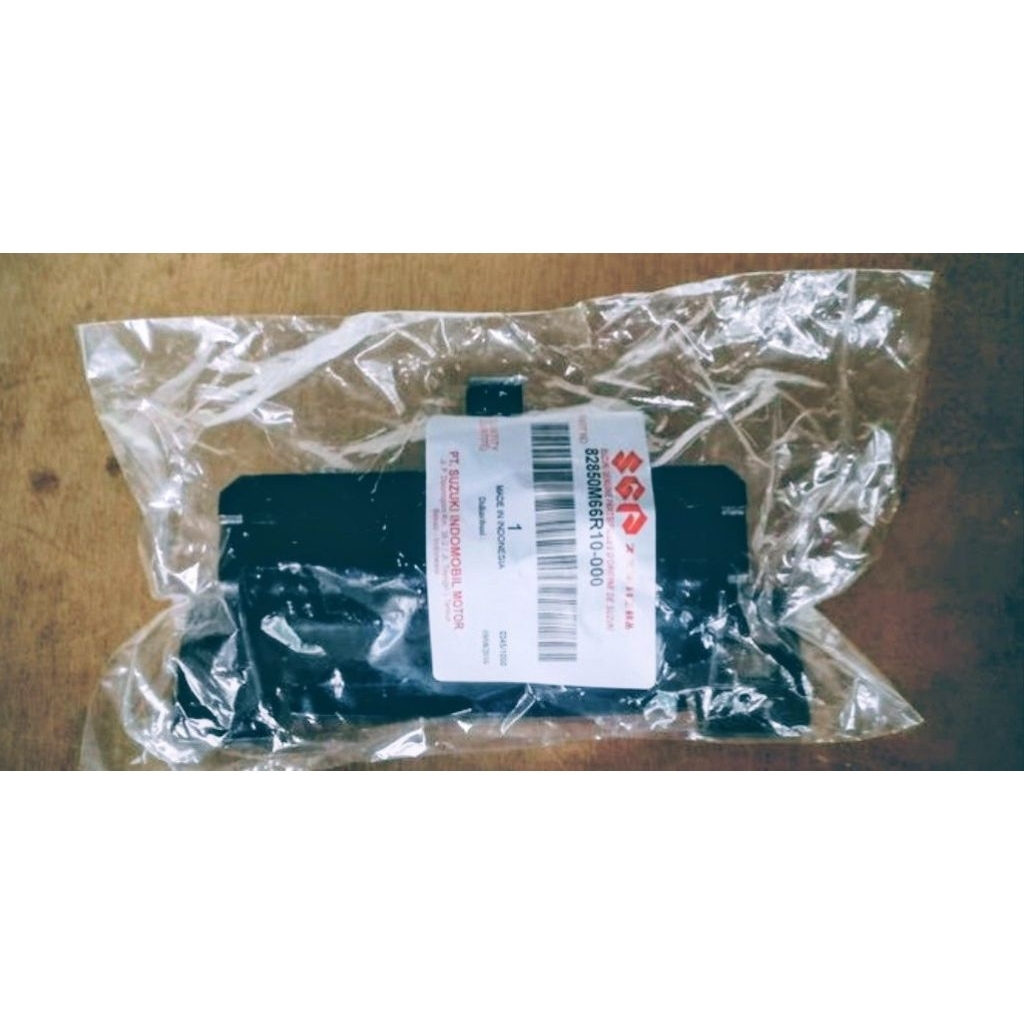 Handle pintu Bagasi Ertiga Original