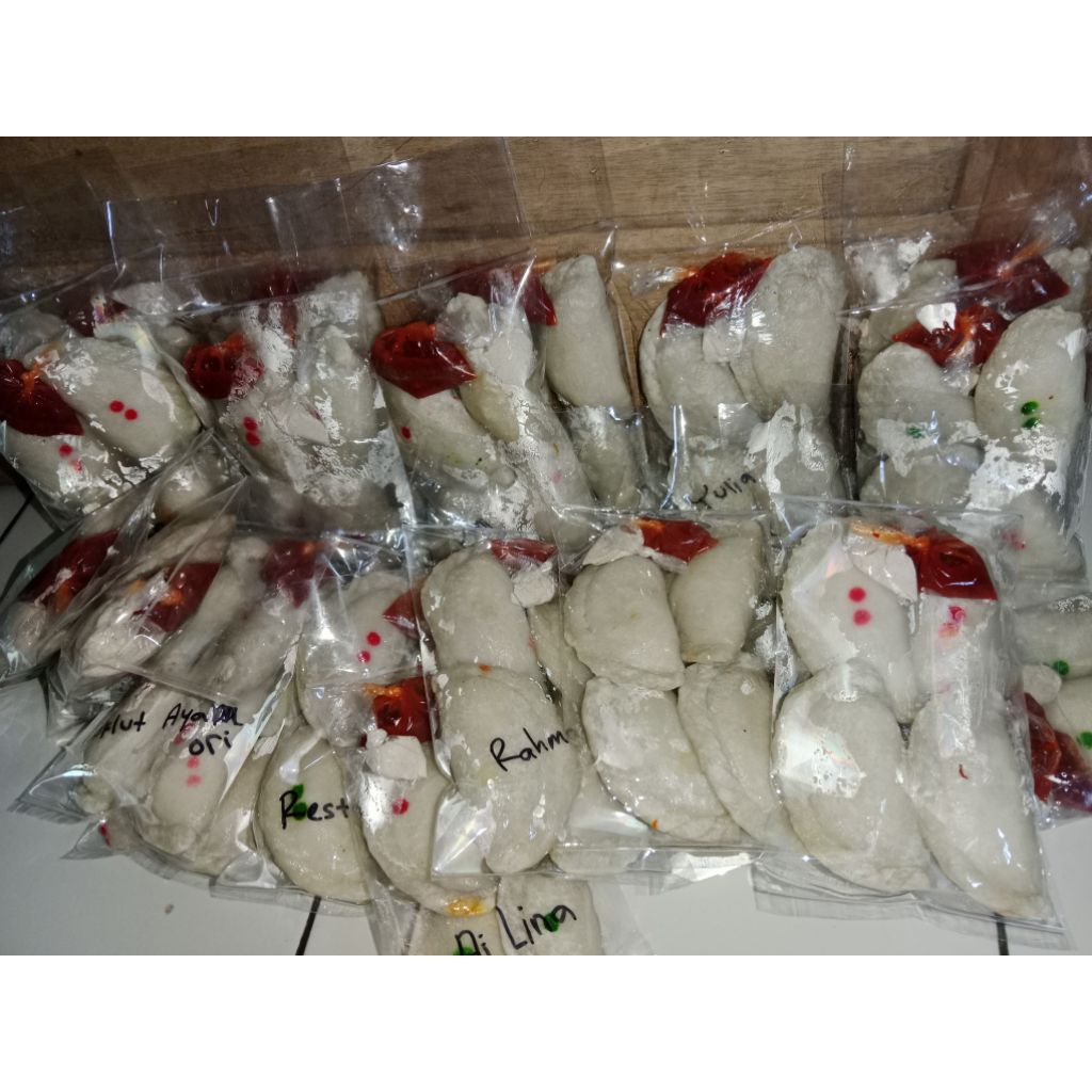 

Cireng gendut mix 5 pcs (ayam suwir,ati ampela,jando,usus,keju)