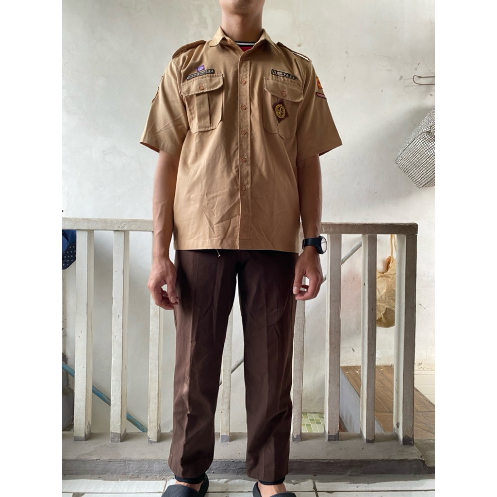 SERAGAM SEKOLAH PL