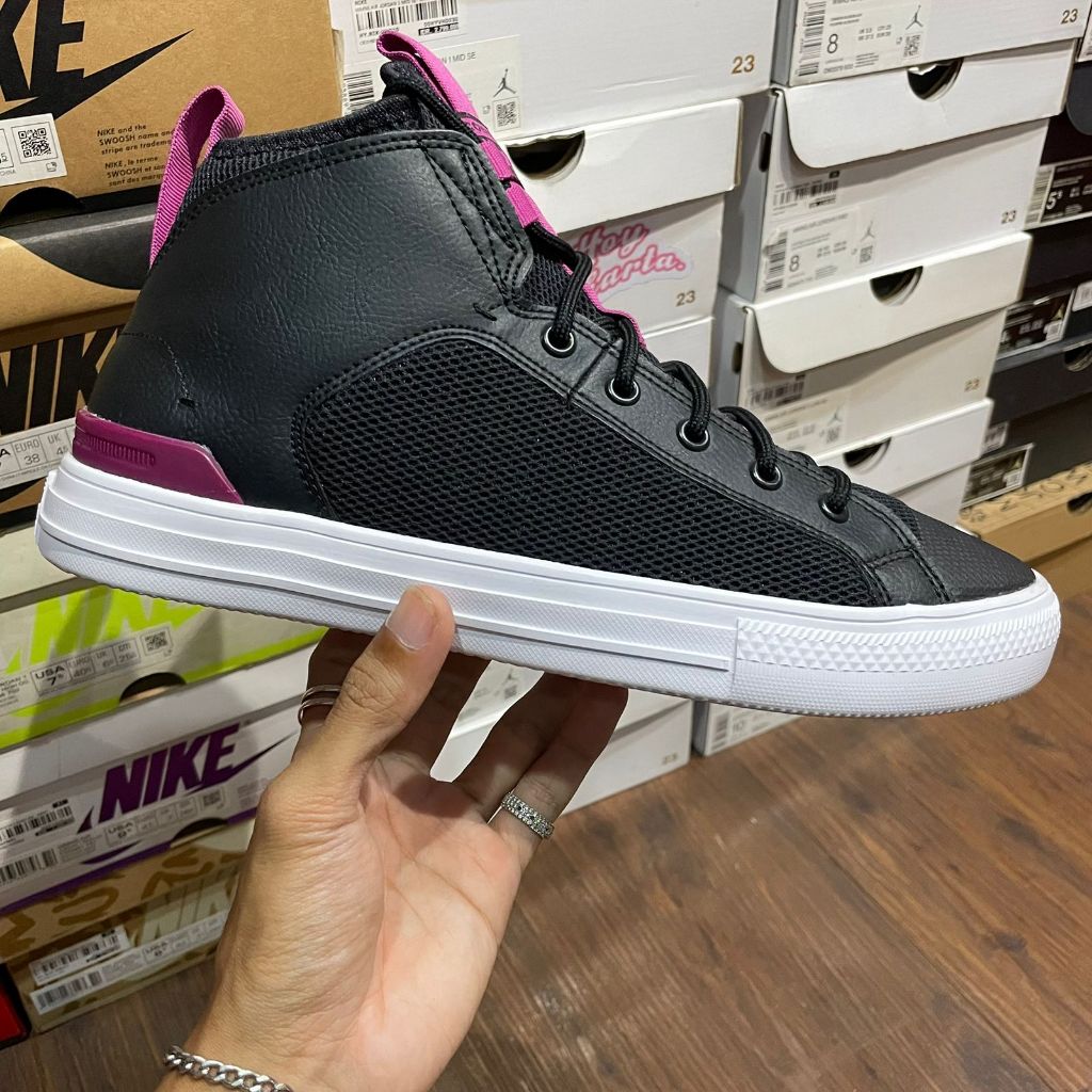 Sneakers Ctas Ultra Mid - Black / Cactus Flower / White