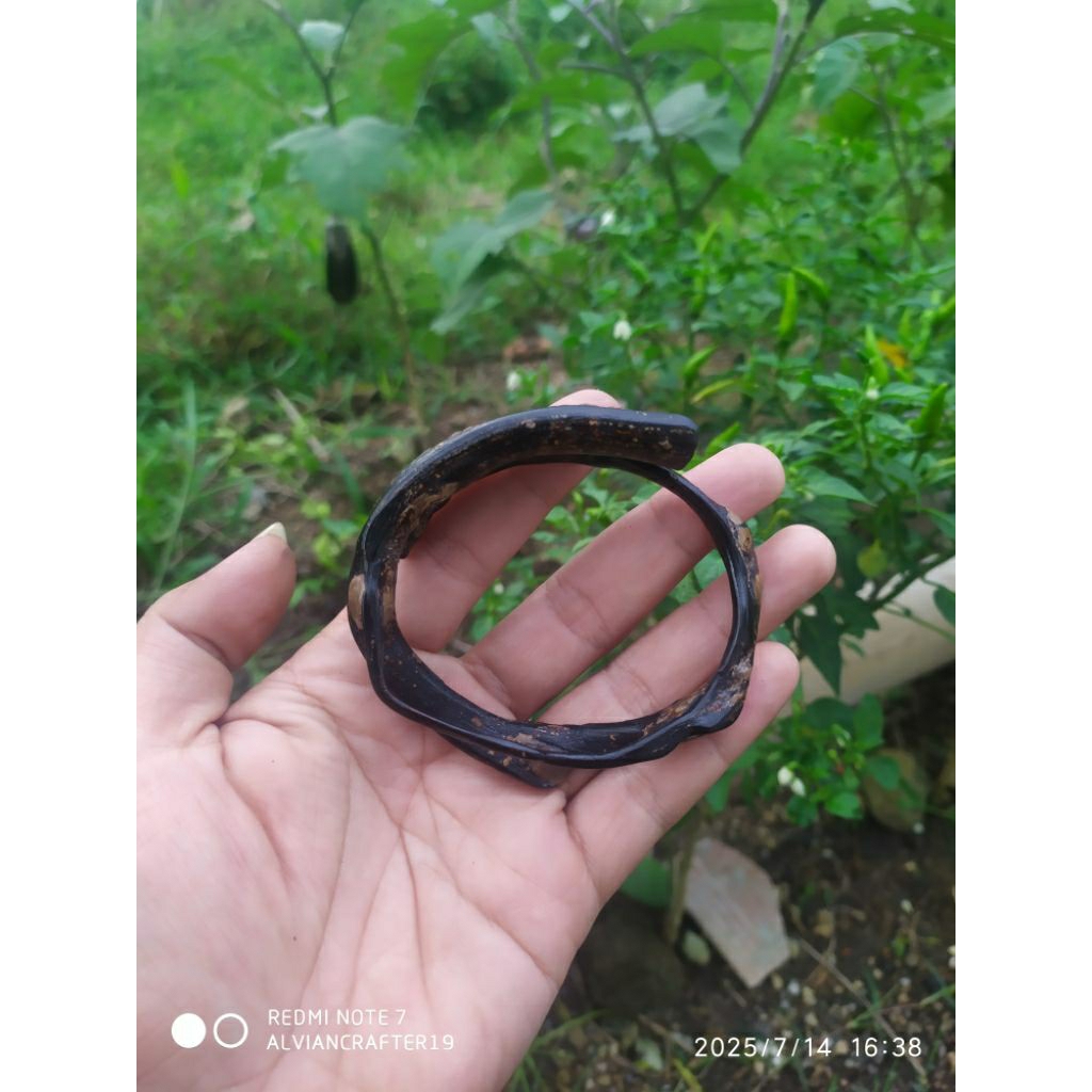 GELANG AKAR BAHAR HITAM COMBONG BERBATANG UNIK, BATANG BERLUBANG