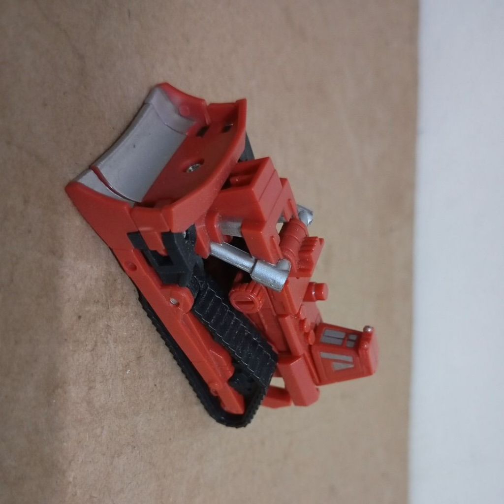 transformers legend class - rampage