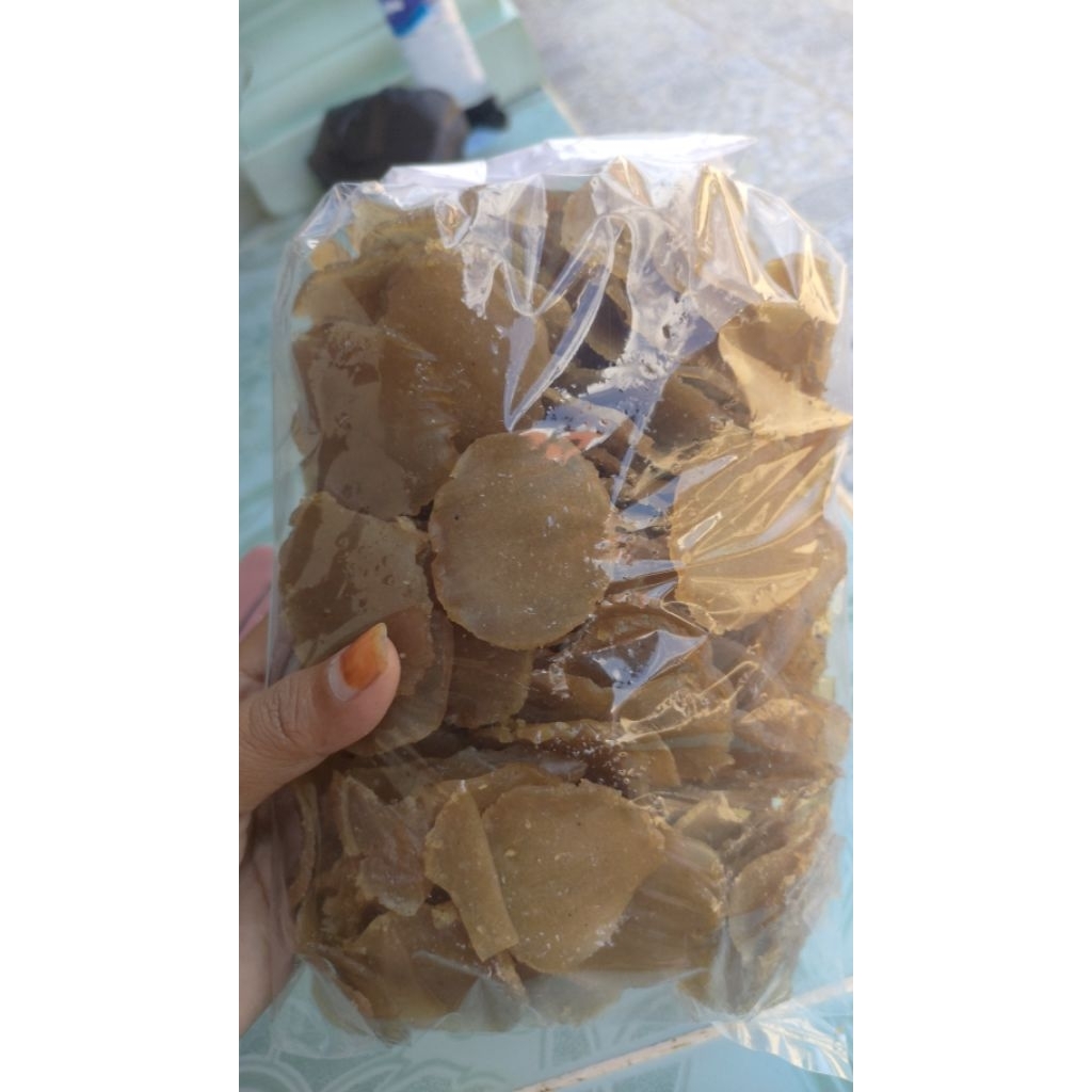 

krupuk bawang mentah