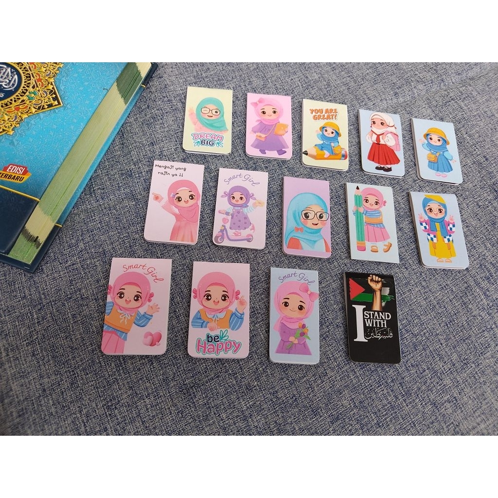 

Bookmark (Pembatas buku magnet)