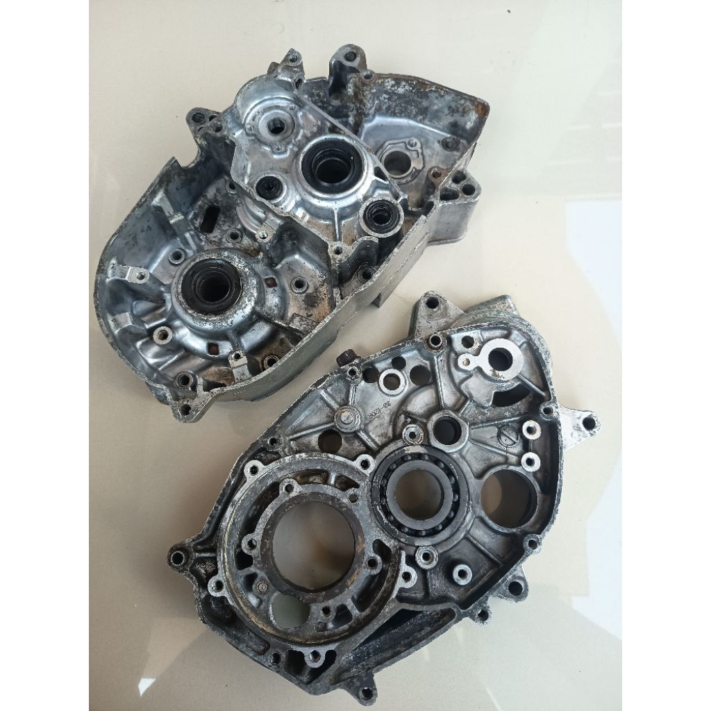 BLOK CRANKCASE KANAN SUZUKI A100 AX100 BLOK MESIN A100