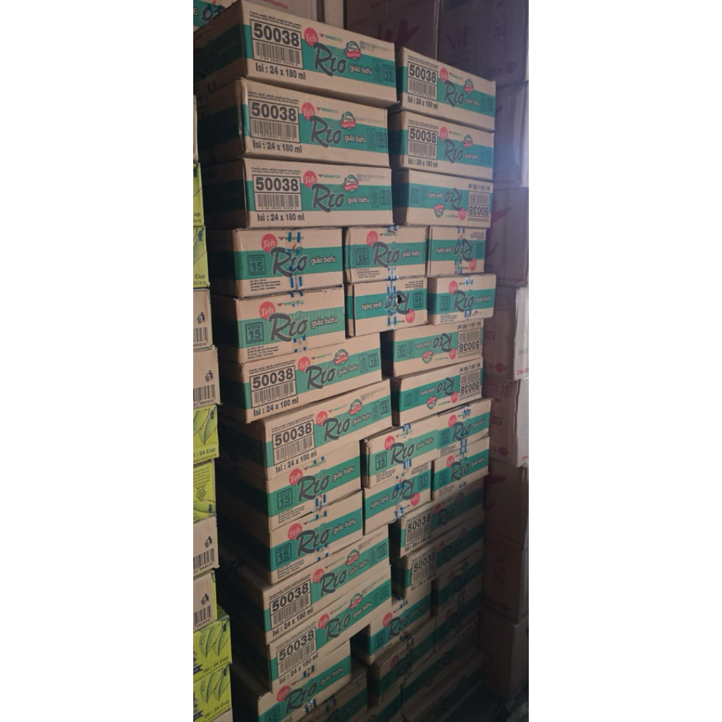 

MINUMAN TEH RIO GULA BATU 180ML 24pcs/dus