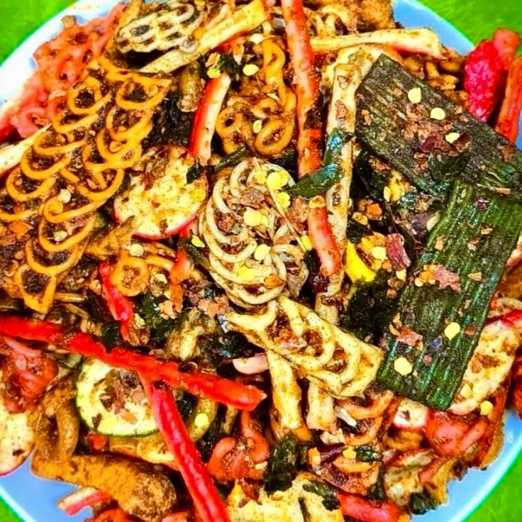 

Seblak Kering 500gr pedas daun jeruk termurah