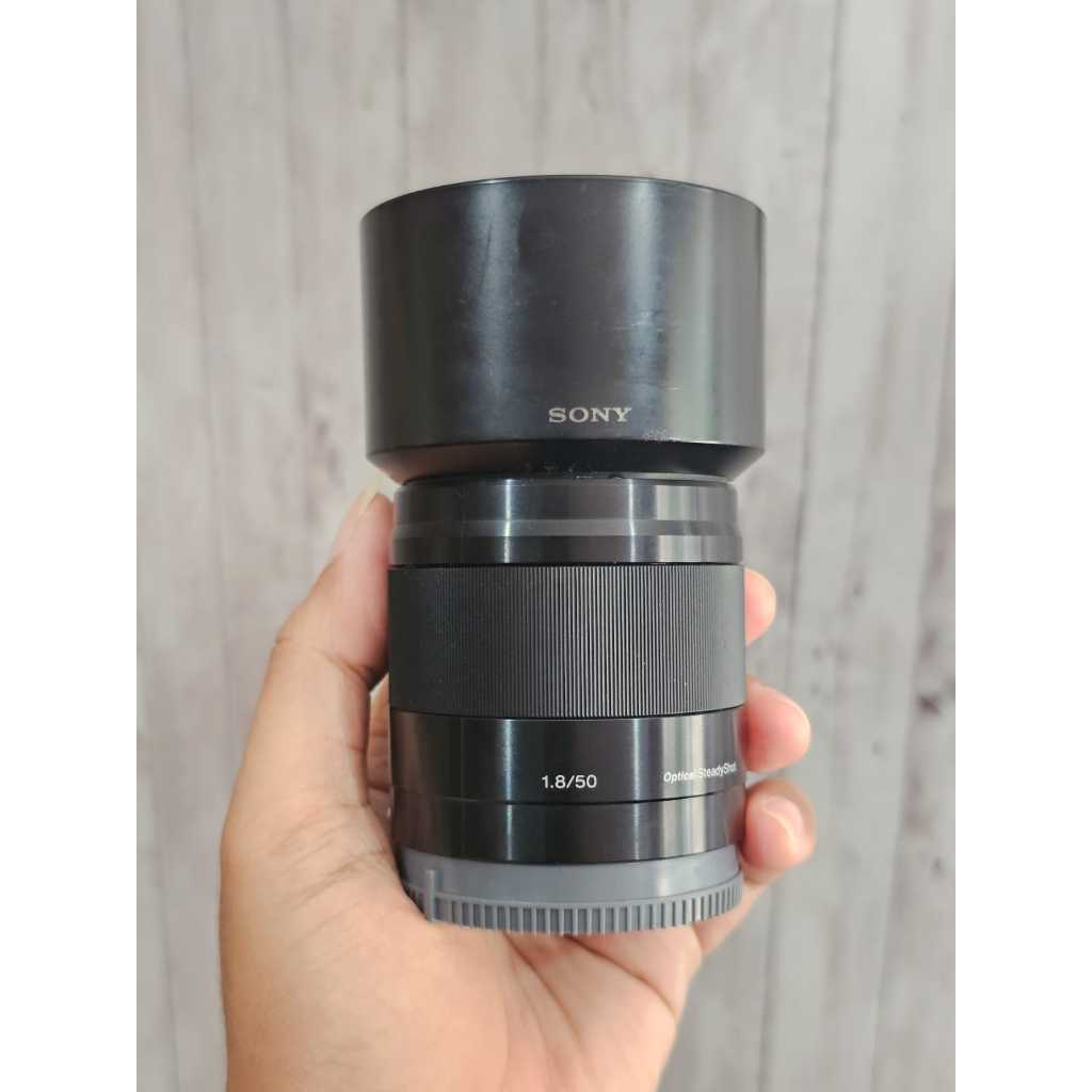 Lensa Sony 50mm