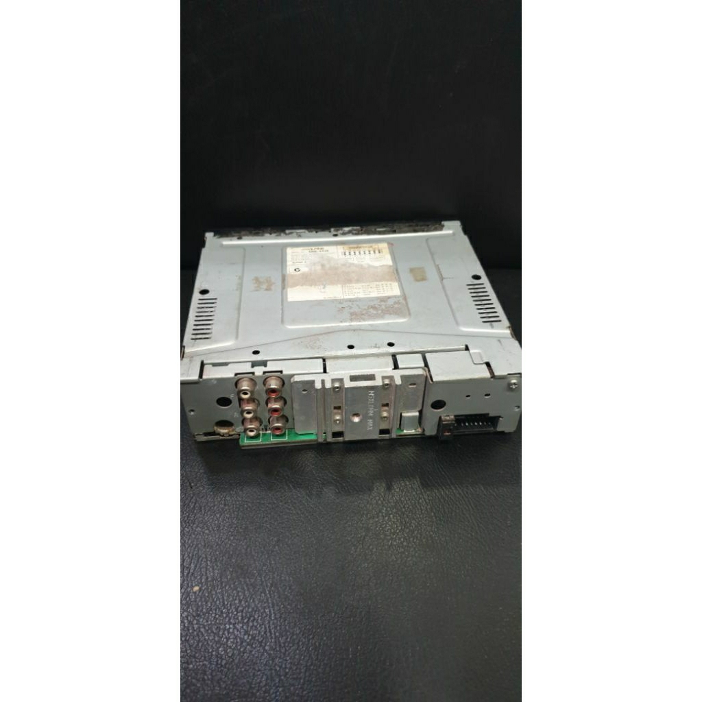 Main Unit Badan Single din CD USB Alpine CDE-152 rusak
