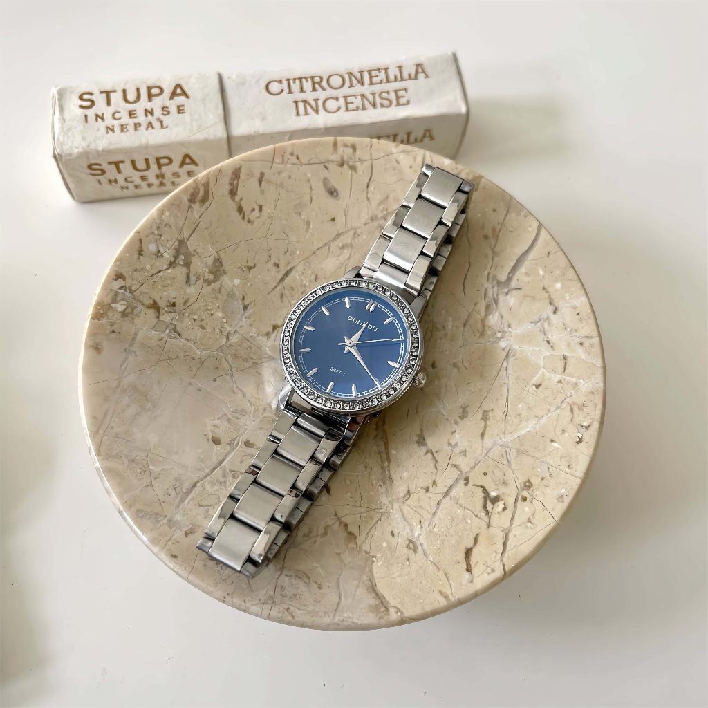 Jam Tangan Wanita Tali Baja Warna Ice Blue Elegan & Stylish / Jam tangan cewek