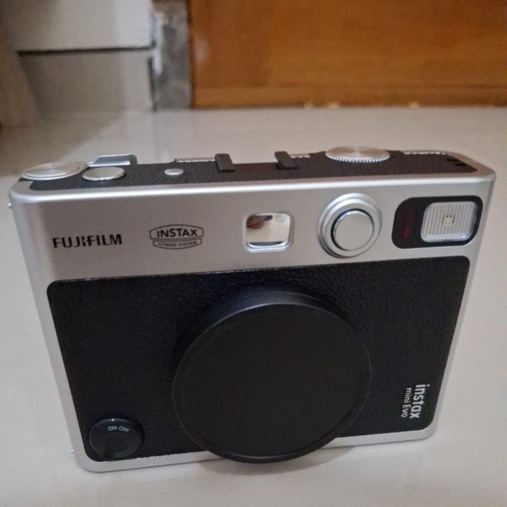 Kamera Second Like New Fujifilm Instax Mini Evo
