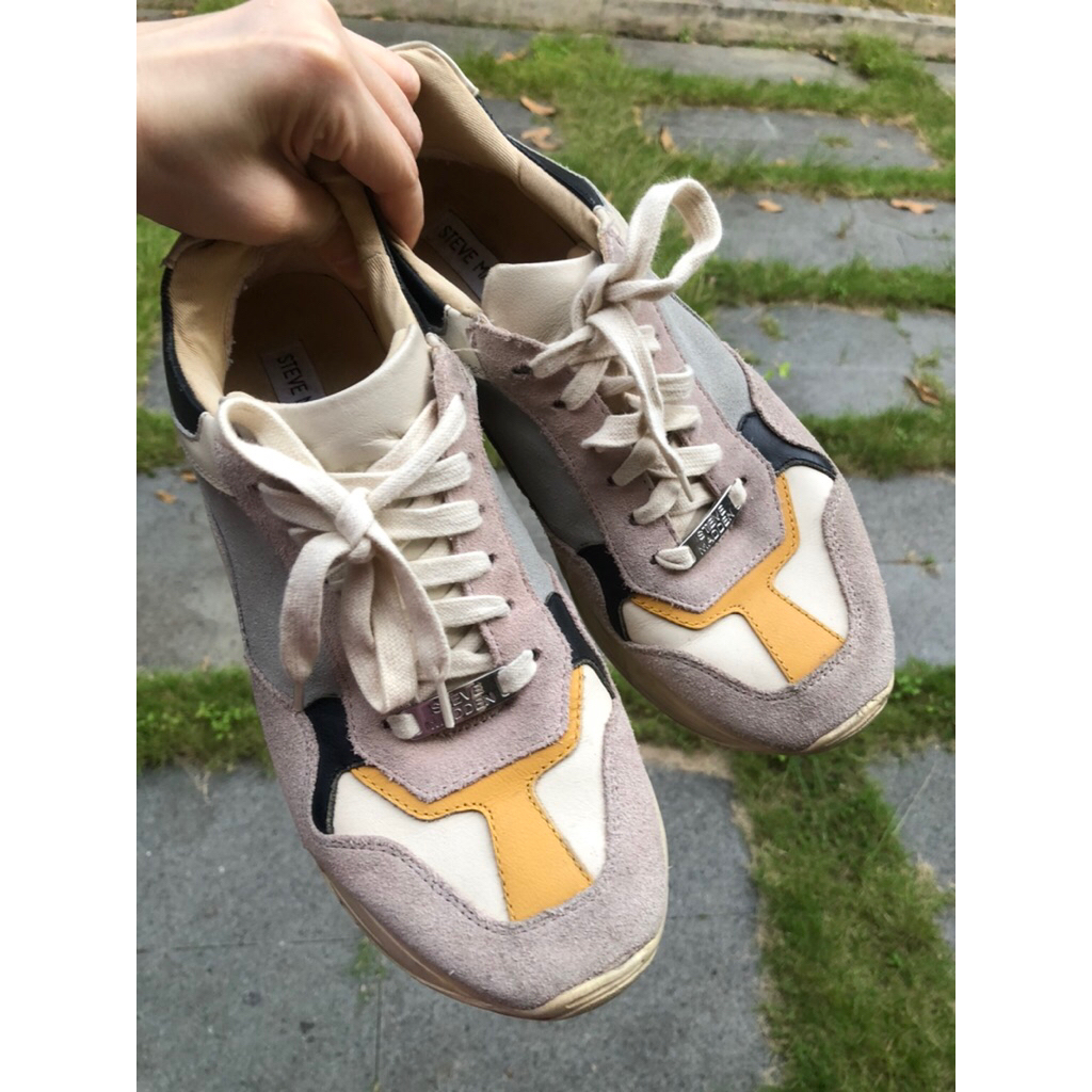 Preloved Steve madden Sneakers Sz 41