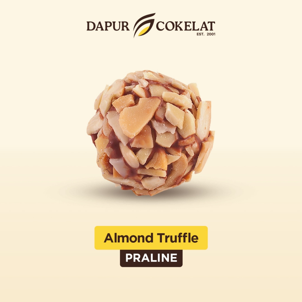 

DAPUR COKELAT - Almond Truffle Praline | Cokelat Almond yang Renyah dengan Paduan Dark Chocolate Premium