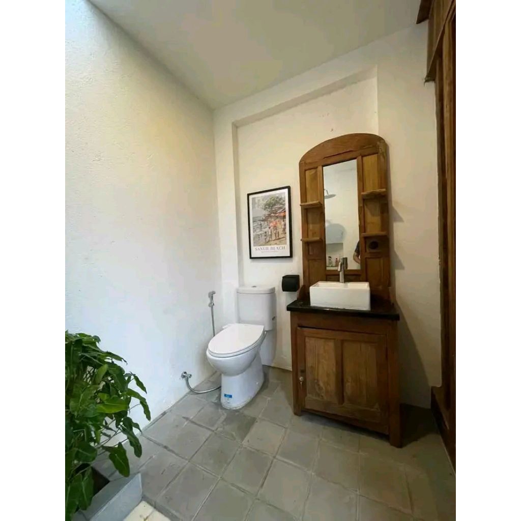 meja rias/meja wastafel/meja kamar mandi/almari kamar mandi/wastafel kamar mandi