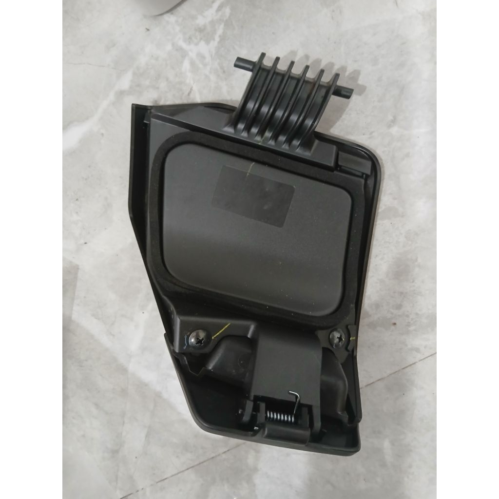 Tutup laci YAMAHA N MAX TURBO SET  DALEMAN  ORIGINAL
