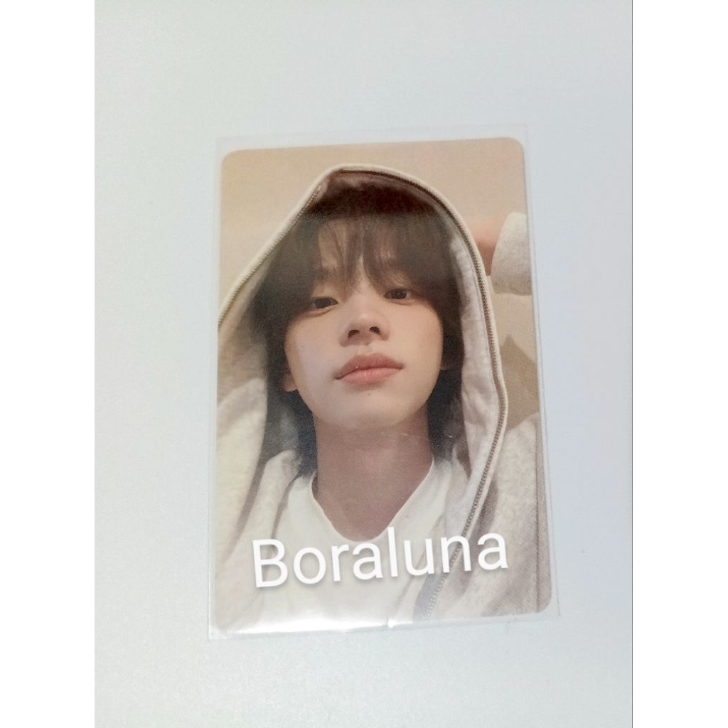 (ready) photocard shinyu tws official shinyu hoodie aab shinyu official