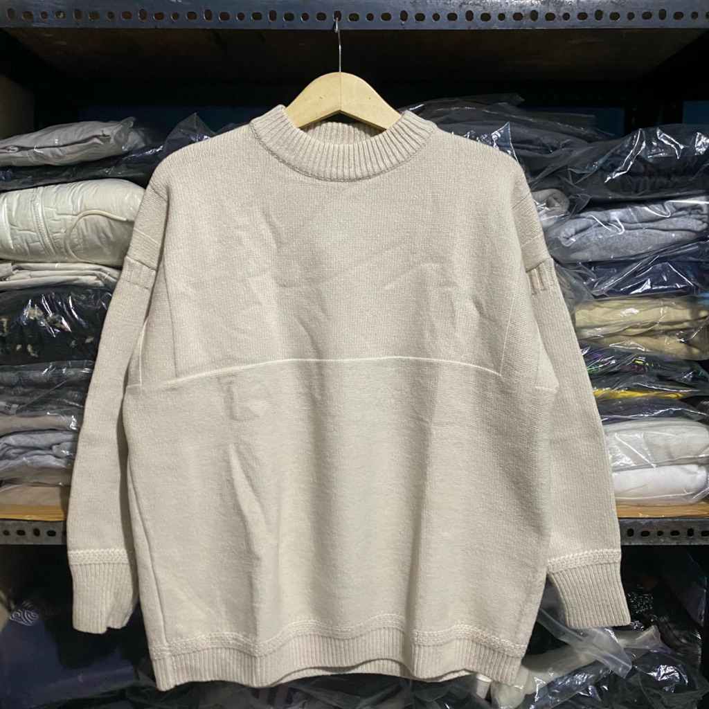 Beslow Standard Wool Knit Beige Size M 65x62