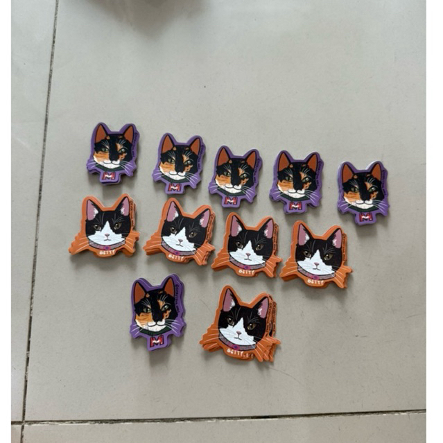 

Sticker Mimi Betty Doves 25 Yogyakarta