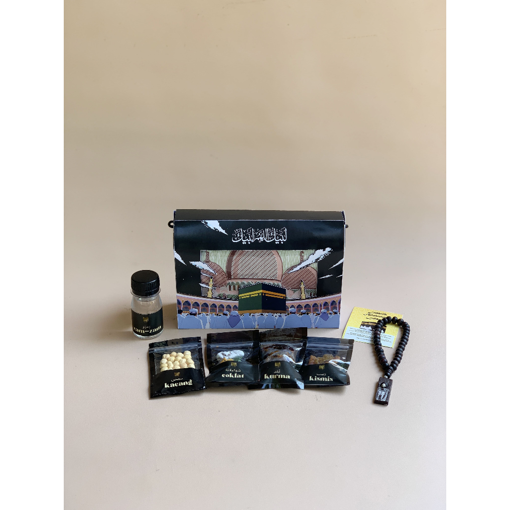 

Souvenir Haji & Umroh Box Eksklusif – Isi Zamzam, Kurma, Kismis, Cokelat, Kacang & Sajadah Travel