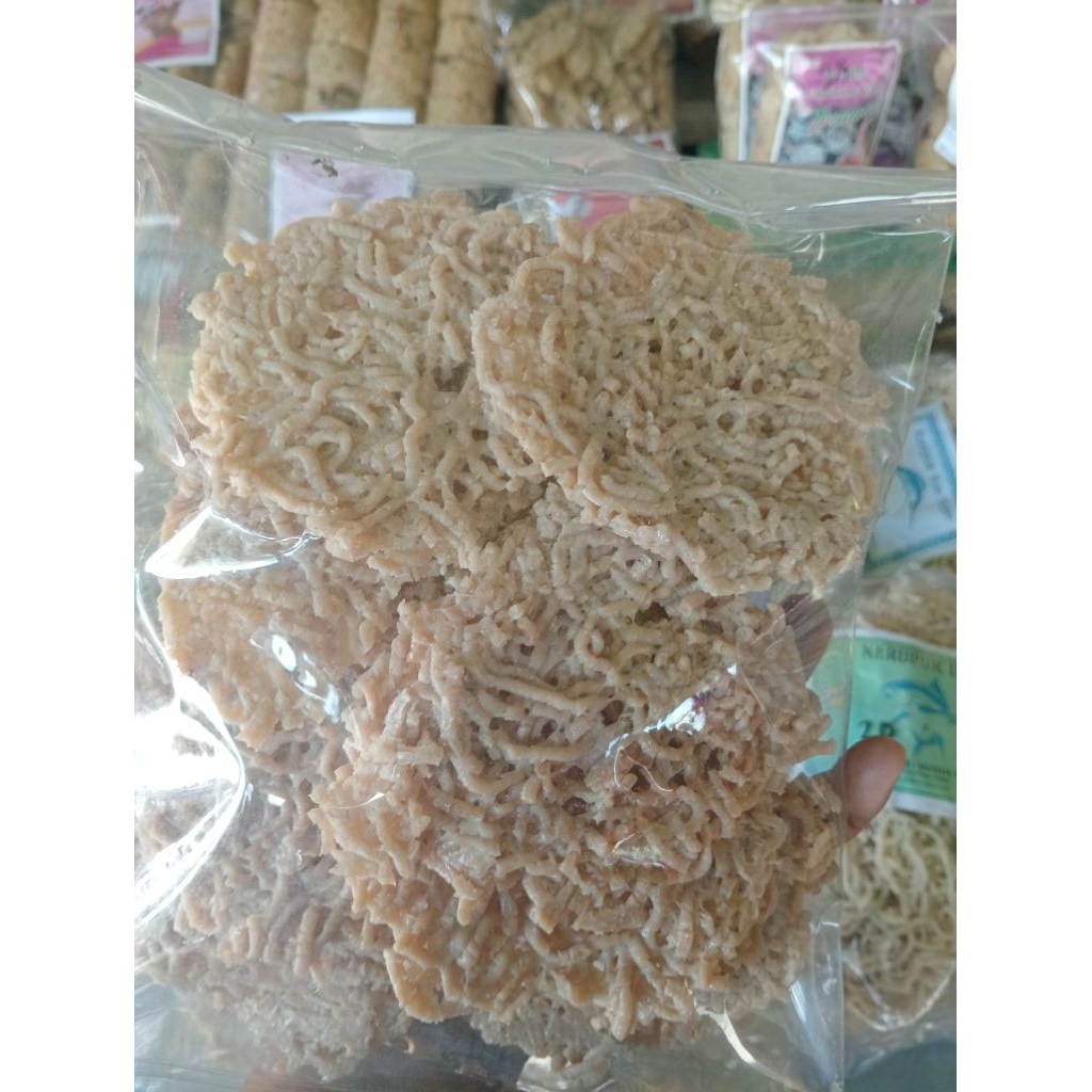 

KERUPUK MENTAH/KERUPUK IKAN TENGGIRI SUPERRR