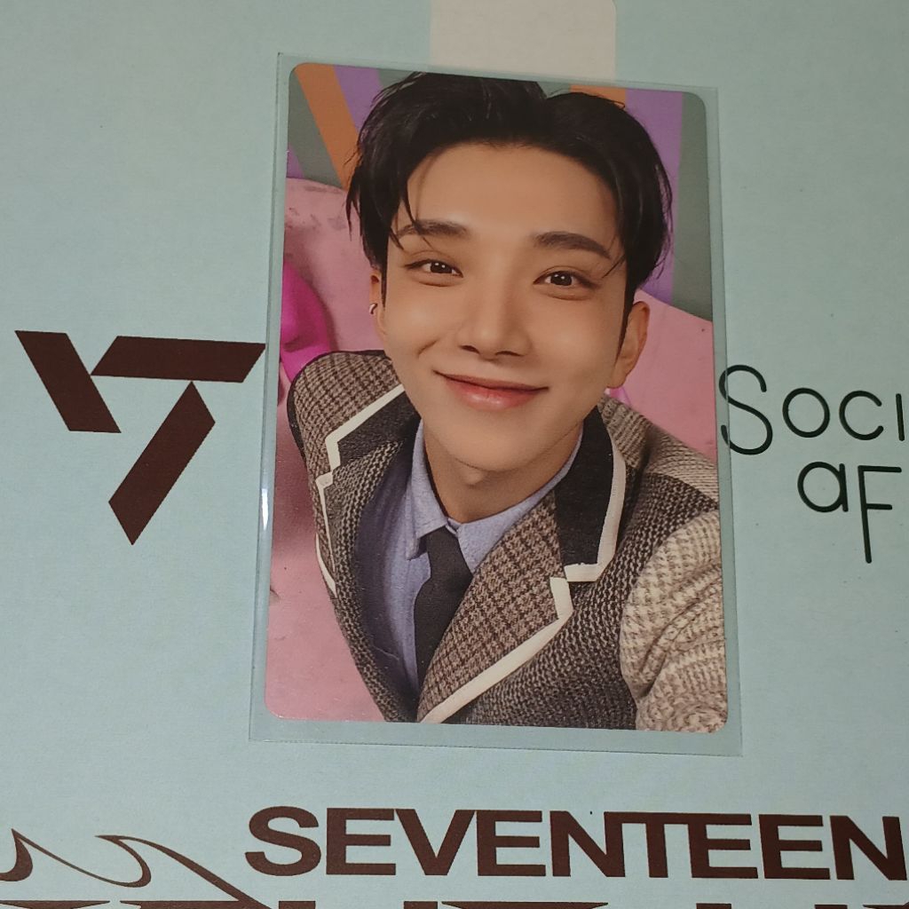 (READY STOCK) JOSHUA DONGAK/BUNDLING INC +2PC RANDOM/JOSHUA IRH/JOSHUA 17 IS RIGHT HERE/PHOTOCARD OF