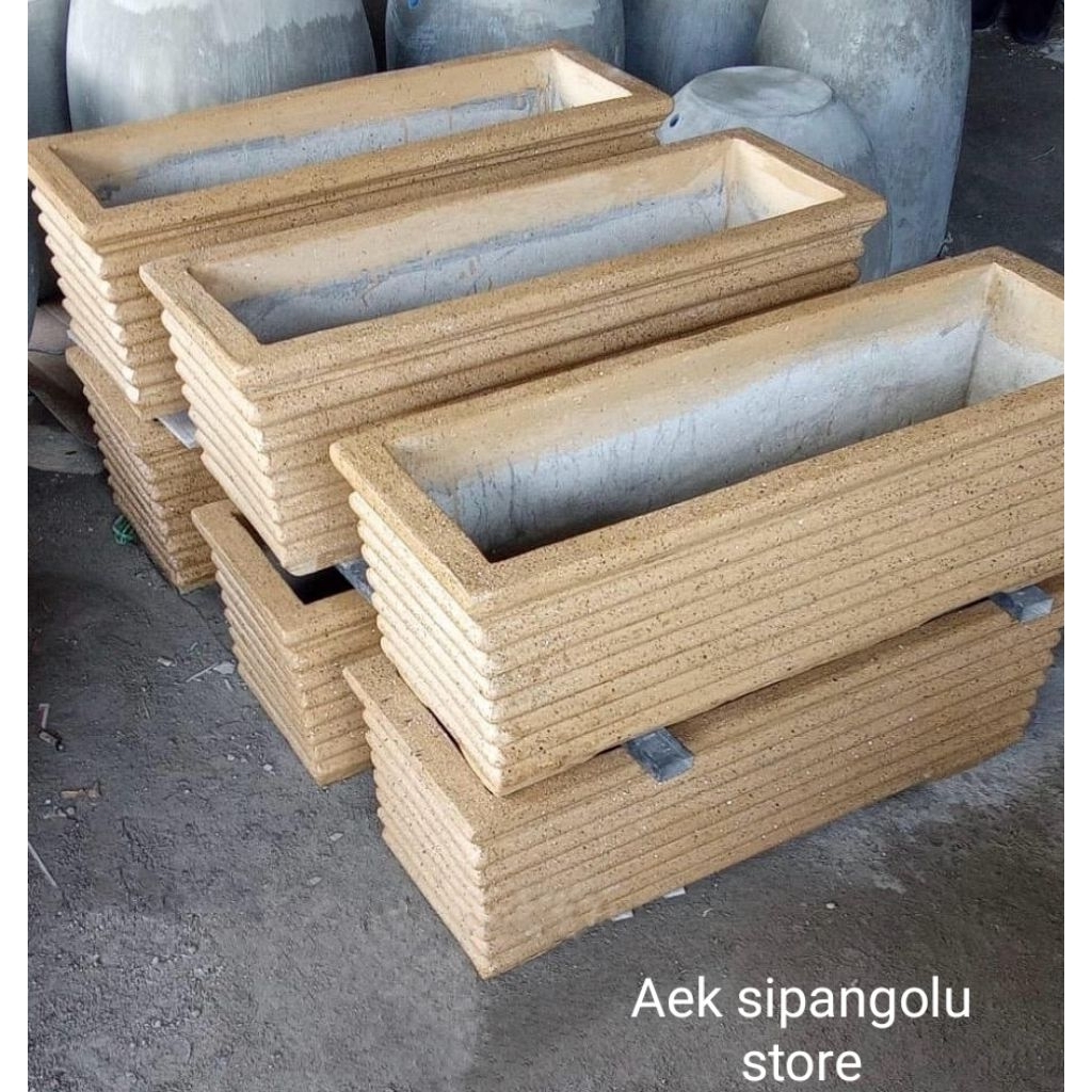 Pot Bunga Bahan Batu Alam Model Persegi Panjang