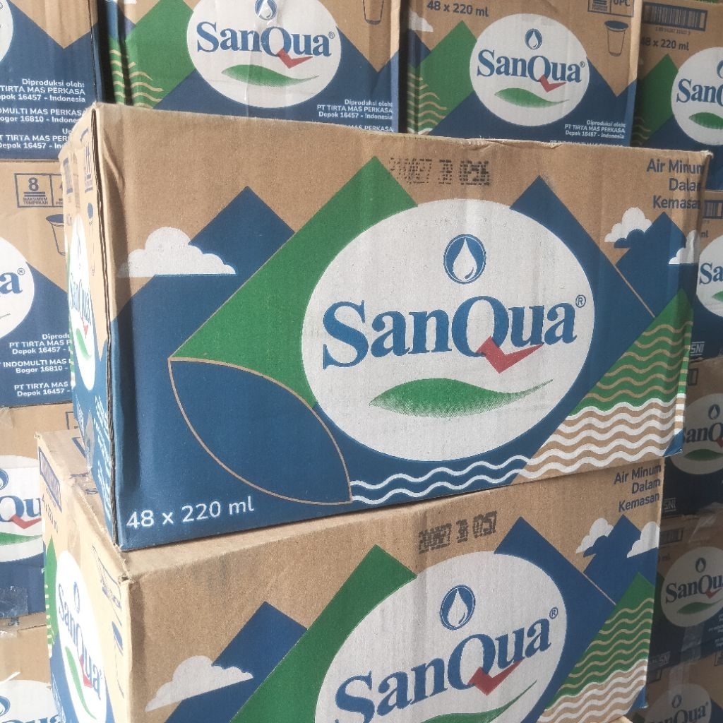 

Sanqua Gelas 1 Dus isi 48 x 220 ml Air Minum Sanqua