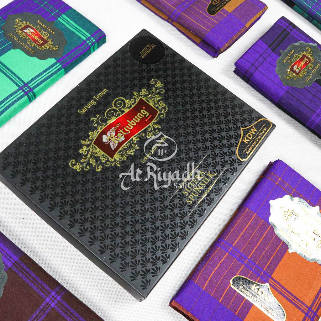 Sarung Ketjubung Sutra Spunsilk Motif KDW Ketjubung Crown Motif GSC