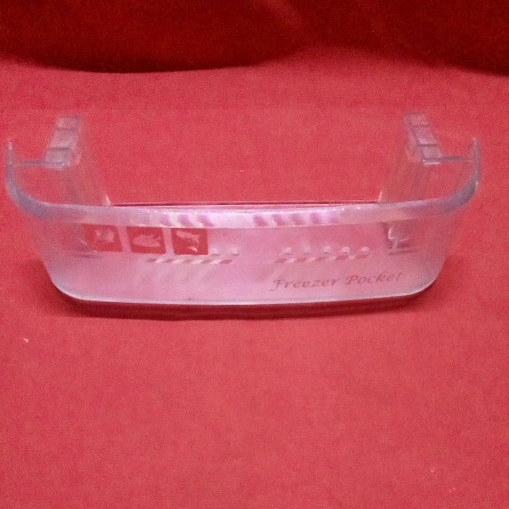 rak pintu botol kecil kulkas Polytron lama