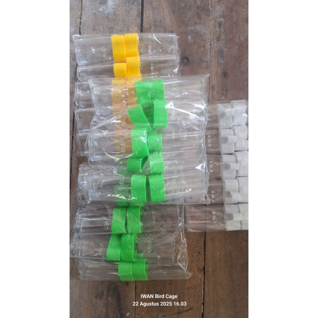 Dispenser plastik sangkar cungkok pleci