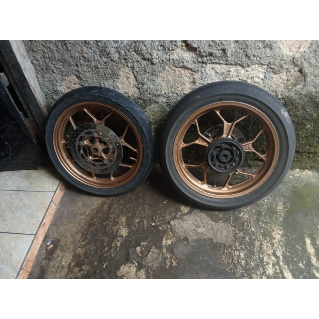 Velg Original YAMAHA Xabre Fulset