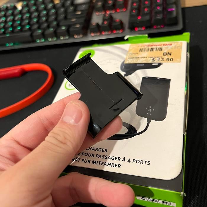 BELKIN Road Rockstar 4-USB Ports Front n Backseat Charging 7.2 Amp