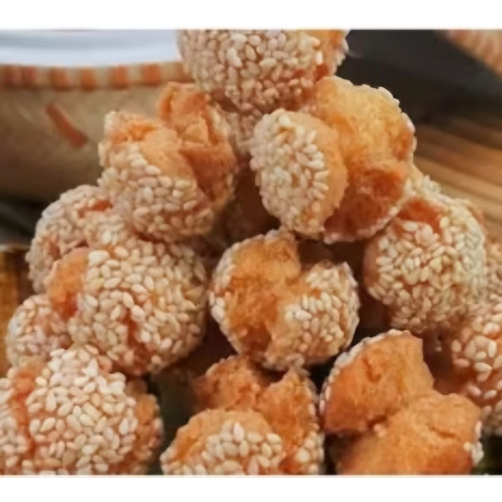

Onde-Onde Mini tersenyum Onde-onde mini full wijen manis gurih krèss Camilan Jadul premium