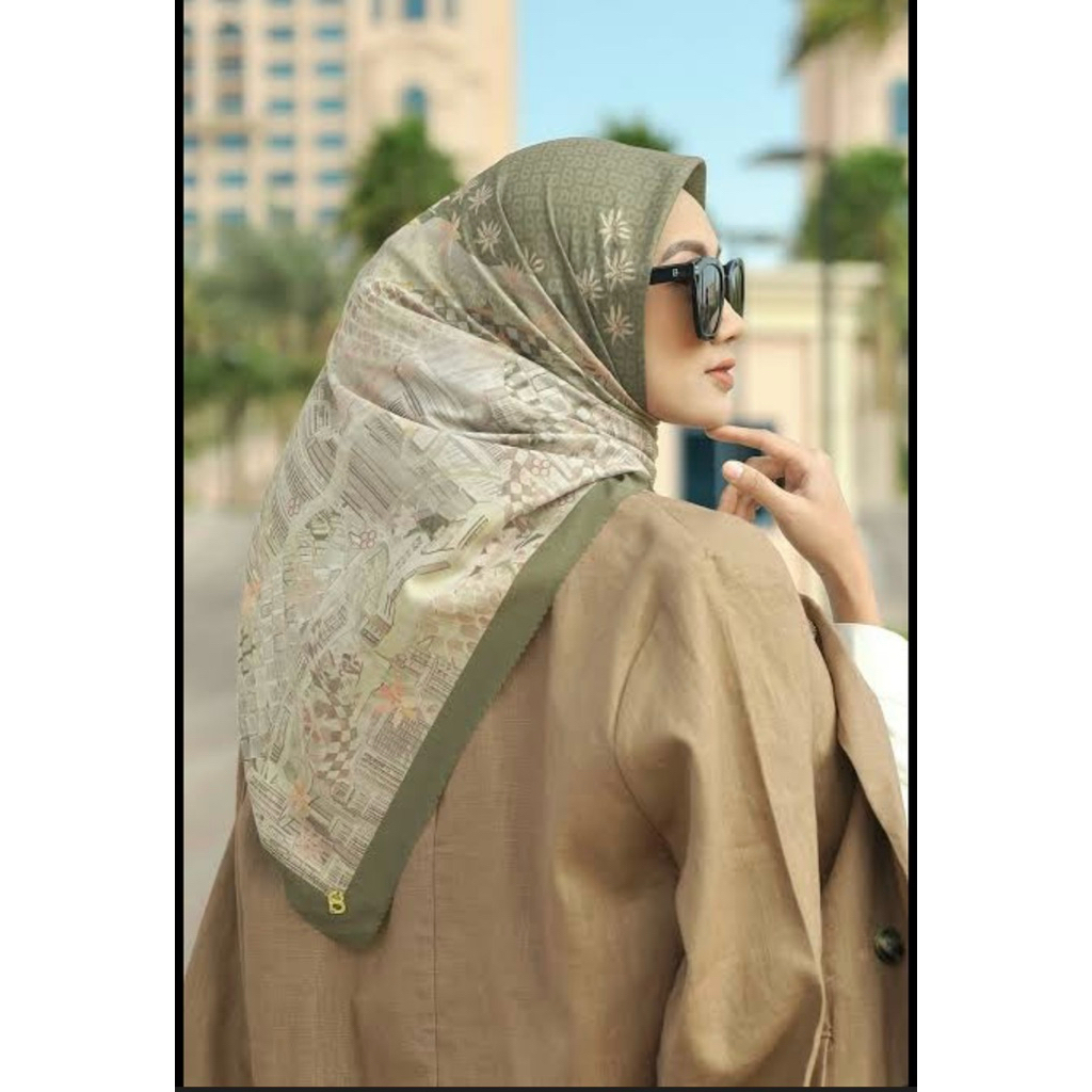 Buttonscarves As Is GrandPrix