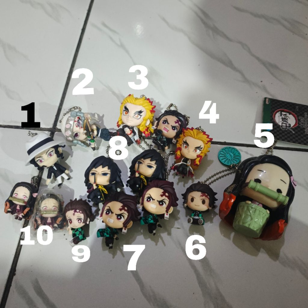 original merchandise mini figure keychain muzan rengoku nezuko tanjiro giyu uzui demon slayer