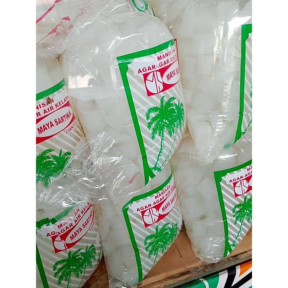 

Manisan sari kelapa/nata de coco 100%gula asli nayila snack manisan khas cianjur manis&segar terbuat dari sari pati buah kelapa
